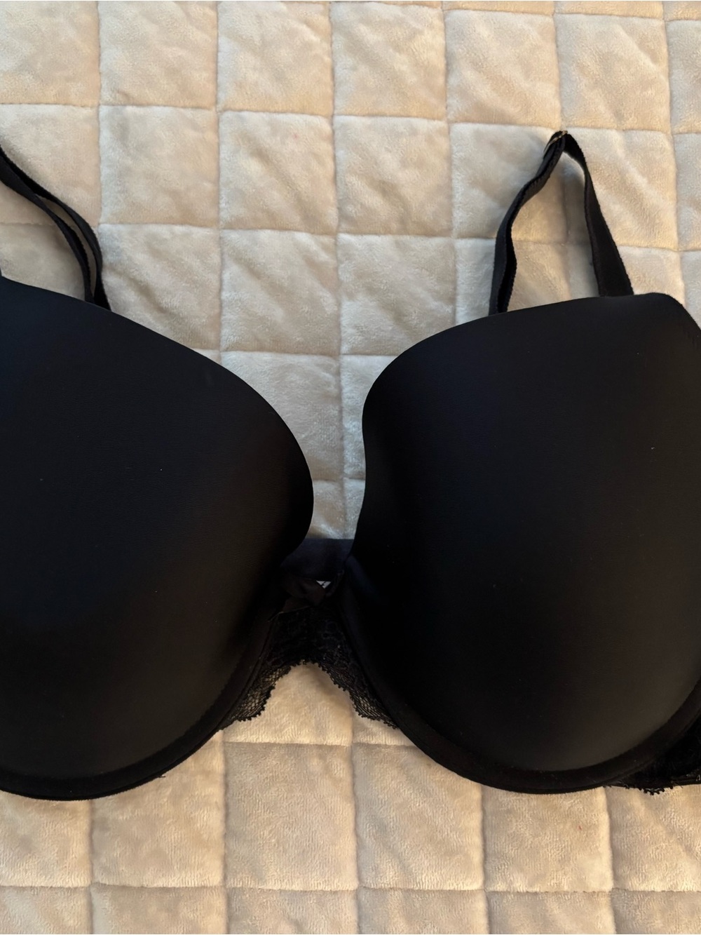 Victoria's Secret Black Smooth T-Shirt Bra Size 34DDD